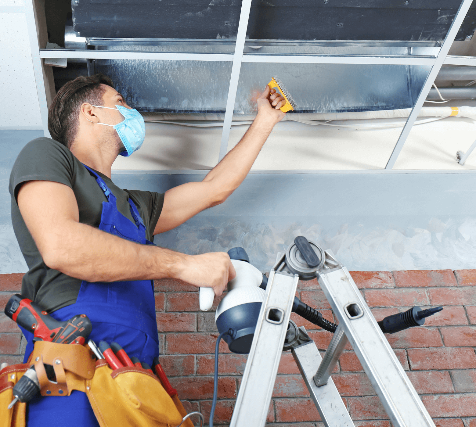 Commercial duct cleaning service